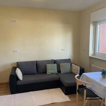 Einzimmerwohnung + Dusche Und Wc Berlin Dış mekan fotoğraf